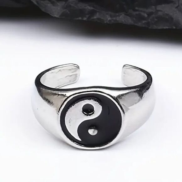 Retro Style Harmony Symbol Alloy Fashion Accessories Adjustable Ring - Picture 4 of 10